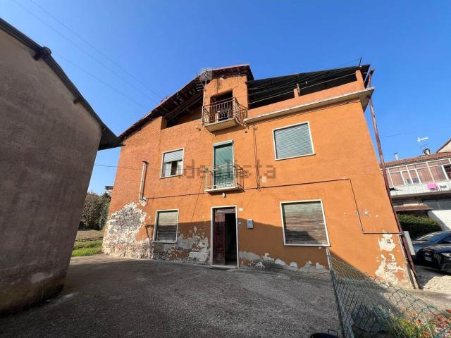Villetta indipendente in vendita di 117 m² in Via Generale Vaccari, 29