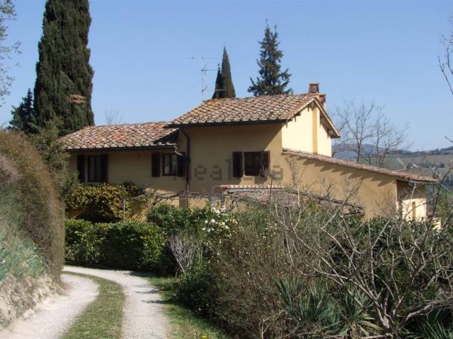Villetta indipendente in vendita di 160 m² in Via dello Stelli