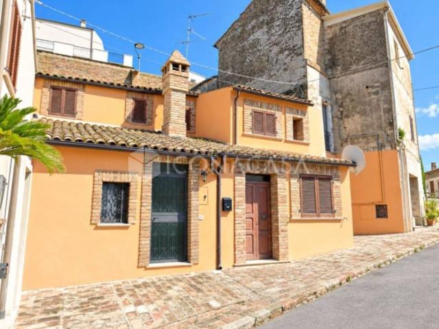Villetta indipendente in vendita di 117 m² in Via Dietro le Mura, 88