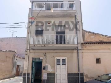 Villetta indipendente in vendita di 117 m² in Via Francesco Crispi, 29