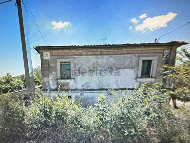 Villetta indipendente in vendita di 117 m² in Via Collemaggio