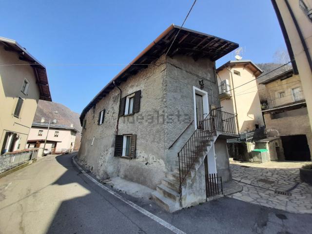 Villetta indipendente in vendita di 117 m² in Frazione Ponchiera