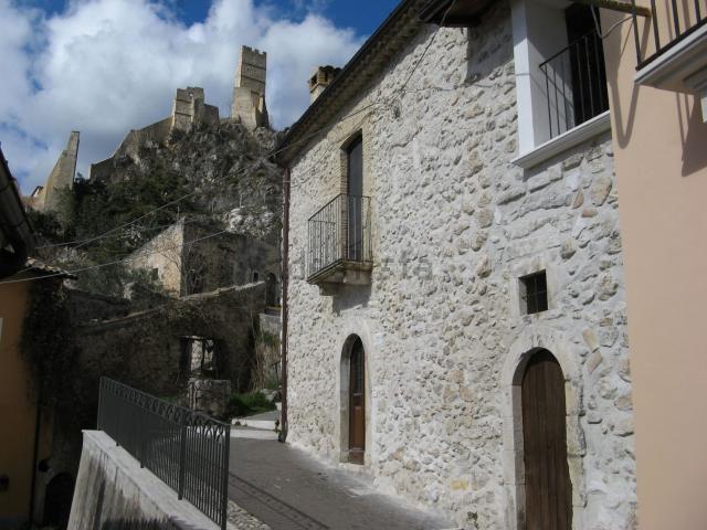 Villetta indipendente in vendita di 118 m² in Via Emilio Patrizi, 26