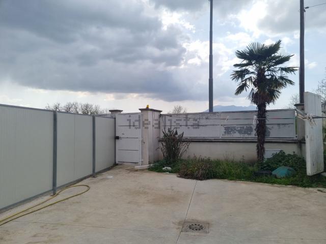 Villetta indipendente in vendita di 118 m² in Via Nuova Nola