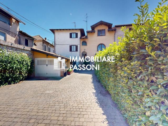 Villetta indipendente in vendita di 118 m² in Via San Giovanni
