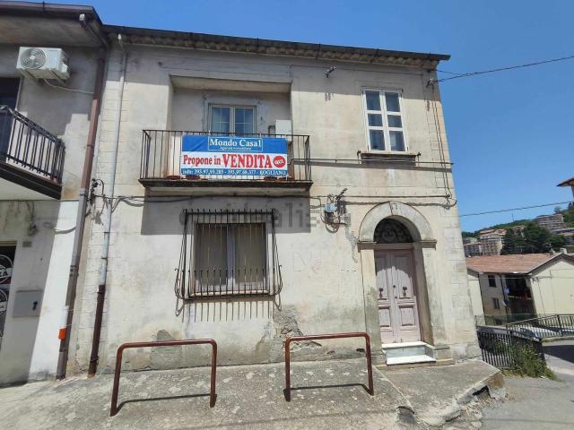 Villetta indipendente in vendita di 118 m² in Via Regina Elena, 28