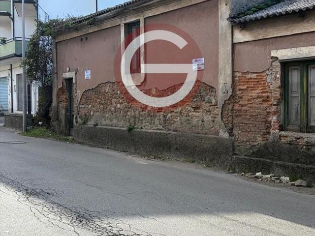Villetta indipendente in vendita di 1190 m²