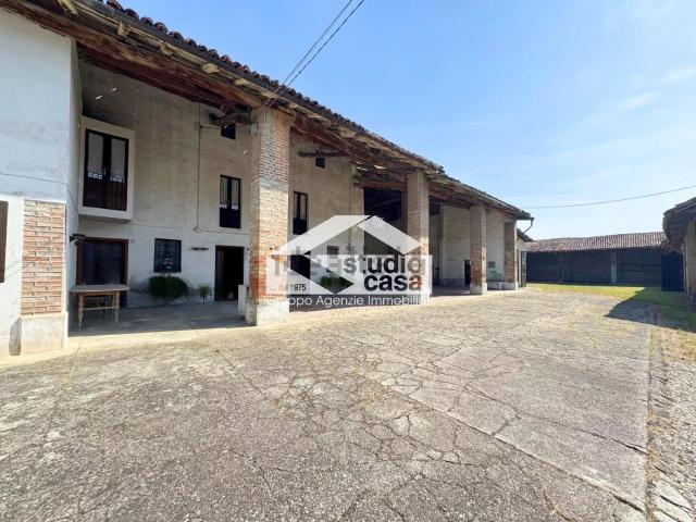 Villetta indipendente in vendita di 11 m² in Via Cremosano
