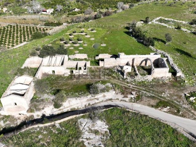 Villetta indipendente in vendita di 1200 m² in Strada Provinciale 31