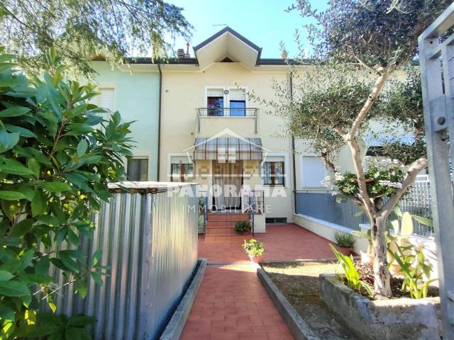 Villetta indipendente in vendita di 120 m²