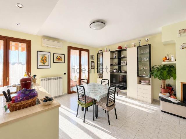 Villetta indipendente in vendita di 120 m²