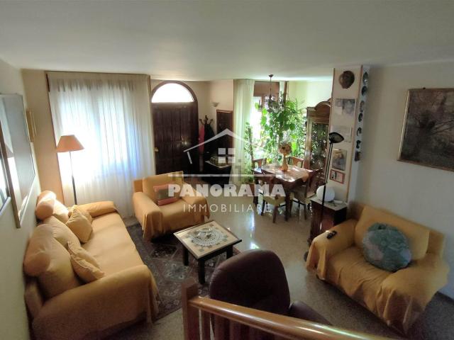 Villetta indipendente in vendita di 120 m²
