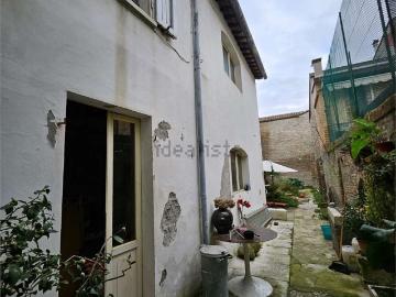 Villetta indipendente in vendita di 240 m²