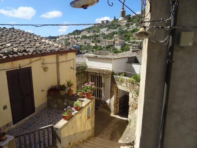 Villetta indipendente in vendita di 120 m² in Via Calamezzana, 6
