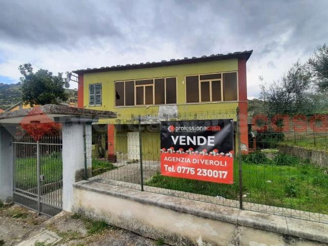 Villetta indipendente in vendita di 120 m² in Via Cancello