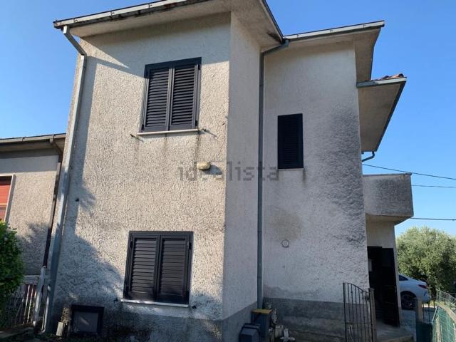 Villetta indipendente in vendita di 120 m² in Via CHIATTI, 18