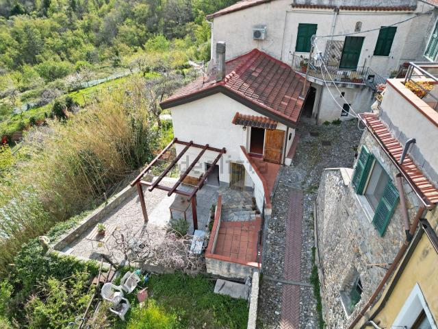 Villetta indipendente in vendita di 120 m² in Via Cuneo, 4