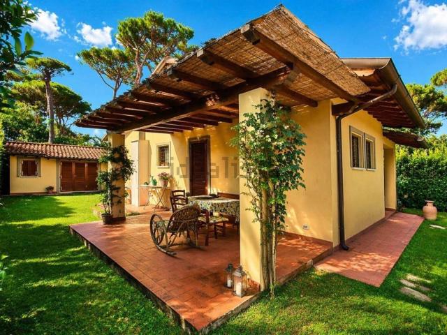 Villetta indipendente in vendita di 120 m² in Via Alfredo Catalani, 100