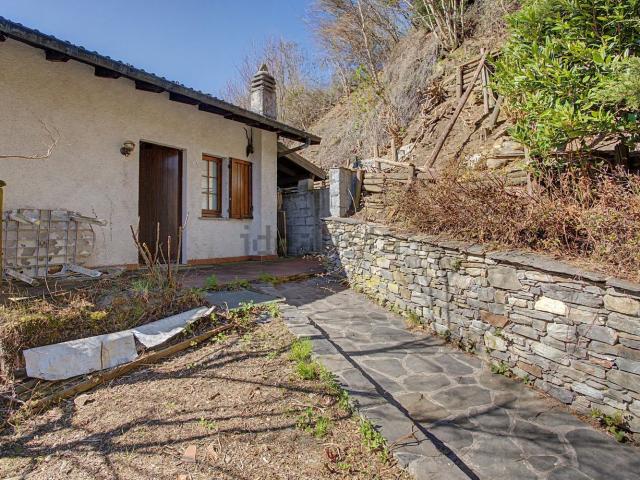 Villetta indipendente in vendita di 120 m² in Via alla Vasca