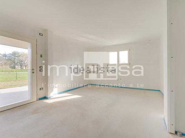 Villetta indipendente in vendita di 120 m² in Via B. Stringher, 1
