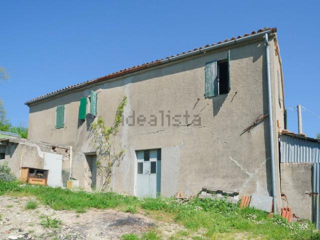 Villetta indipendente in vendita di 120 m² in Via Belvedere Fogliense, 764