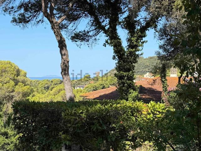 Villetta indipendente in vendita di 120 m² in Via Benvenuto Benvenuti