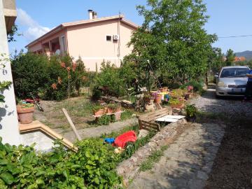 Villetta indipendente in vendita di 120 m² in Via Brigata Sassari