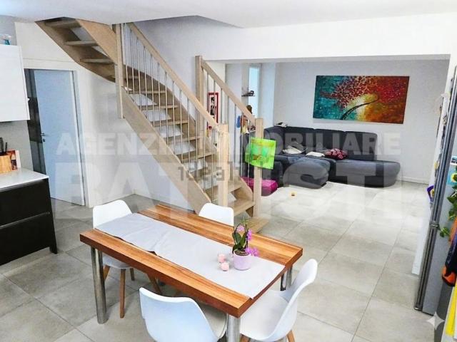 Villetta indipendente in vendita di 120 m² in Via Garibaldi