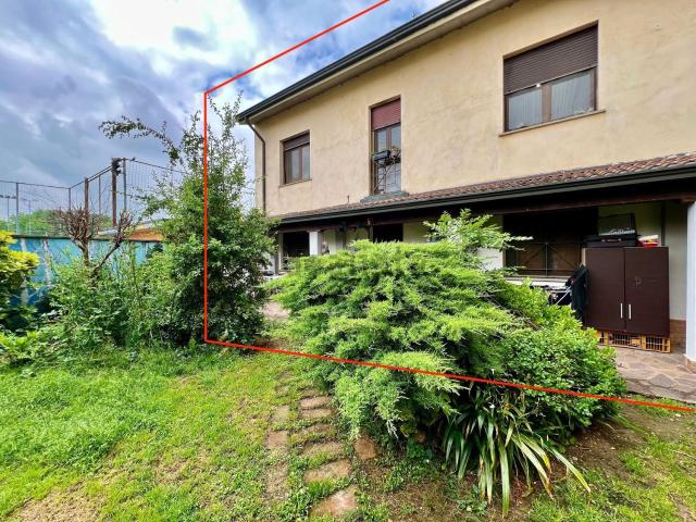 Villetta indipendente in vendita di 120 m² in Via Gemona, 6