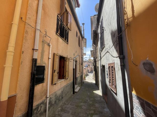 Villetta indipendente in vendita di 120 m² in Via Giuseppe Garibaldi, 47