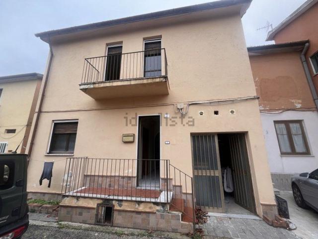 Villetta indipendente in vendita di 120 m² in Via Giovanni Boccaccio, 21