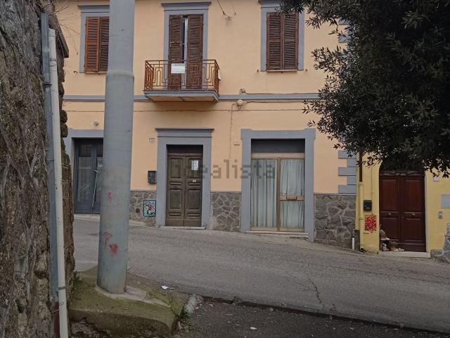 Villetta indipendente in vendita di 120 m² in Via Roma, 76