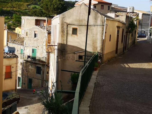 Villetta indipendente in vendita di 120 m² in Via dell&apos Orto, 1