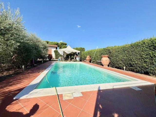 Villetta indipendente in vendita di 120 m² in Via di Mantignano