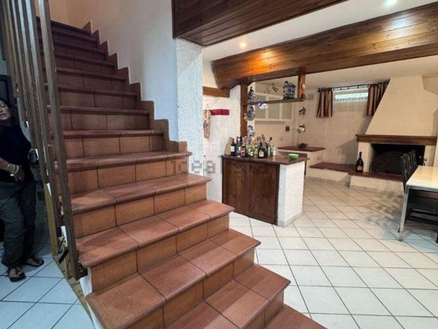 Villetta indipendente in vendita di 120 m² in Via di Popigliano