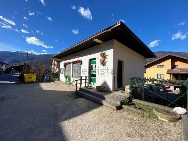 Villetta indipendente in vendita di 120 m² in Via Fornaci