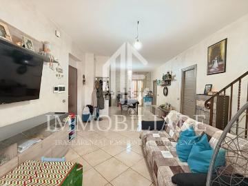 Villetta indipendente in vendita di 120 m² in Via Fratelli Rosselli, 9
