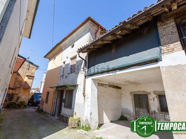 Villetta indipendente in vendita di 120 m² in Via Indipendenza
