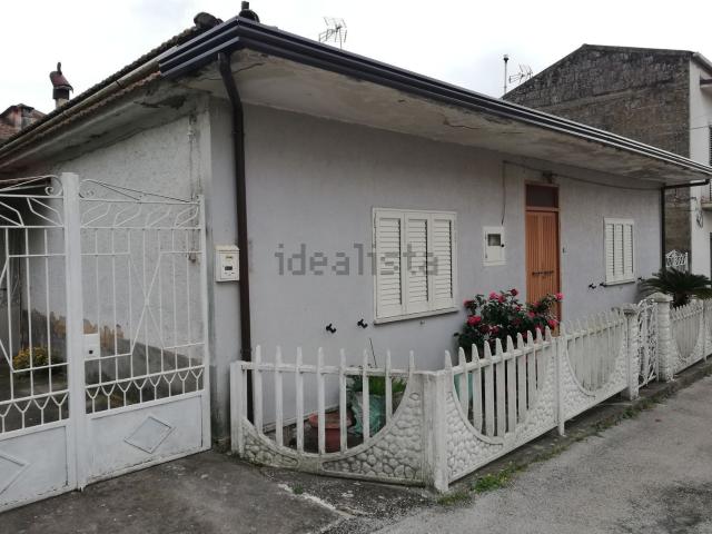 Villetta indipendente in vendita di 120 m² in Via Laurelli, 48