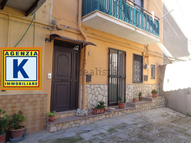 Villetta indipendente in vendita di 120 m² in Via la Tona