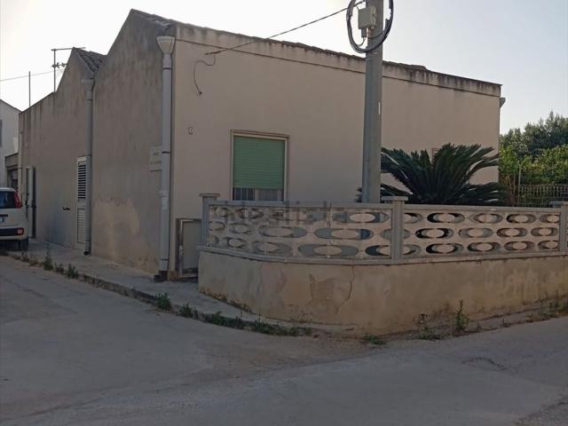 Villetta indipendente in vendita di 120 m² in Via Libertà