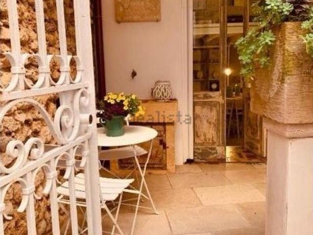 Villetta indipendente in vendita di 120 m² in Via m.da lecce
