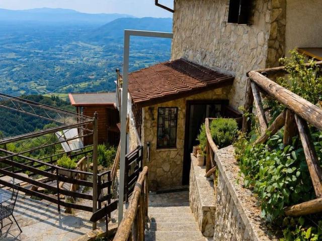 Villetta indipendente in vendita di 120 m² in Via Monte Scalambra Alta