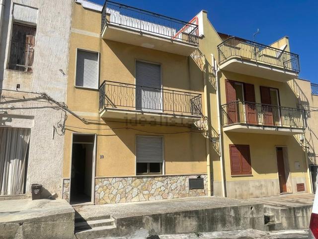 Villetta indipendente in vendita di 120 m² in Via Mascagni