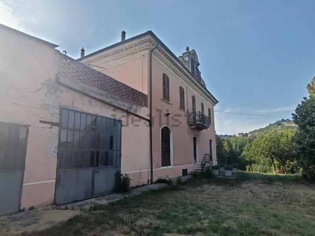 Villetta indipendente in vendita di 120 m² in Via Savona