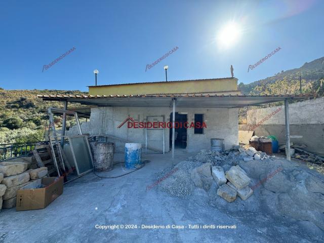 Villetta indipendente in vendita di 120 m² in Via Segretaria