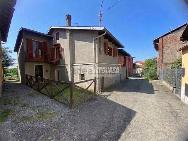 Villetta indipendente in vendita di 100 m² in Via per Donato