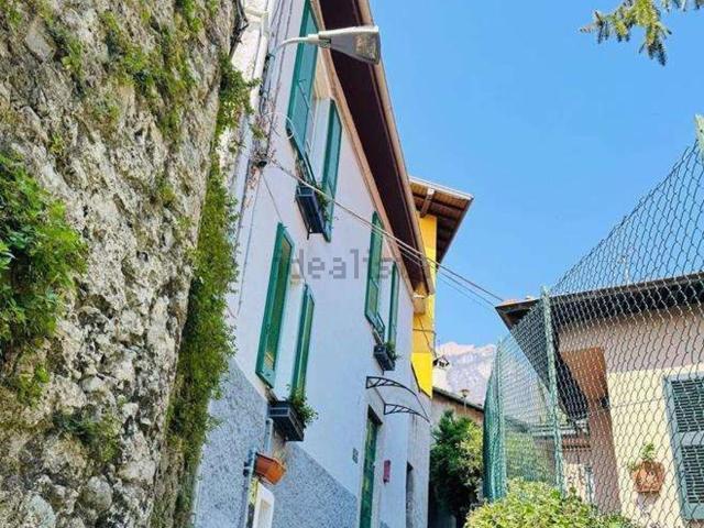 Villetta indipendente in vendita di 120 m² in Via Prona, 1