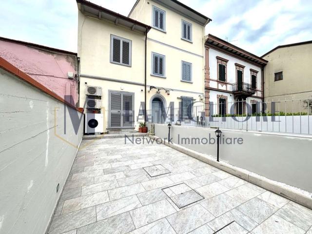 Villetta indipendente in vendita di 90 m² in Via Roma, 225