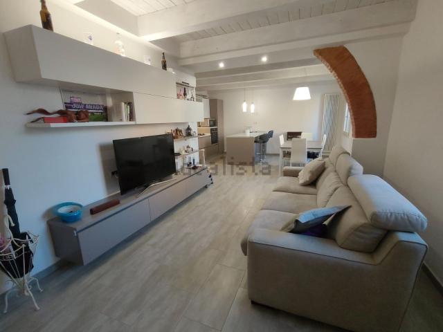 Villetta indipendente in vendita di 120 m² in Via Raffaello Caverni